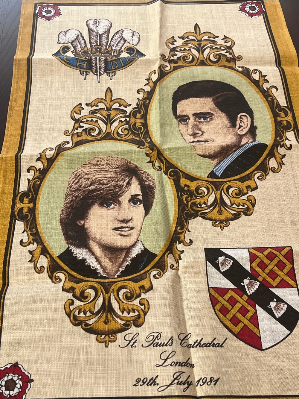 Irish Linen Commemorative Royal Wedding Charles & Dianna tea towel